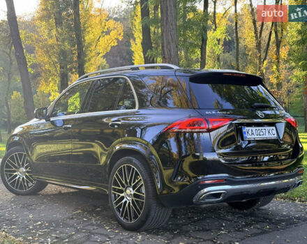 Мерседес ГЛЕ-Класс 2022 в Киеве на Automoto.ua Черный Мерседес ГЛЕ-Класс, объемом двигателя 2.93 л и пробегом 78 тыс. км за 80000 $, фото 32 на Automoto.ua
