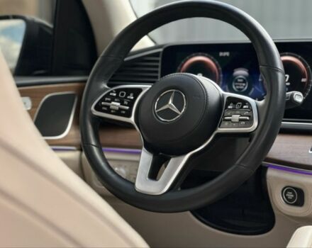 Черный Мерседес ГЛЕ-Класс, объемом двигателя 2 л и пробегом 65 тыс. км за 72800 $, фото 4 на Automoto.ua