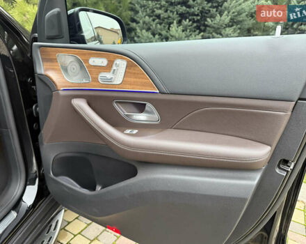 Черный Мерседес ГЛЕ-Класс, объемом двигателя 1.99 л и пробегом 32 тыс. км за 78999 $, фото 48 на Automoto.ua