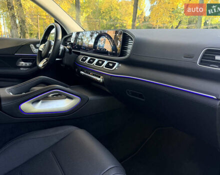 Мерседес ГЛЕ-Класс 2022 в Киеве на Automoto.ua Черный Мерседес ГЛЕ-Класс, объемом двигателя 2.93 л и пробегом 78 тыс. км за 80000 $, фото 15 на Automoto.ua