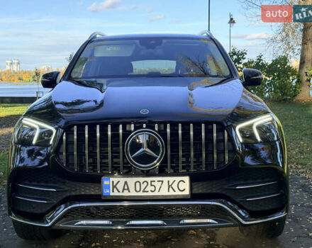 Мерседес ГЛЕ-Класс 2022 в Киеве на Automoto.ua Черный Мерседес ГЛЕ-Класс, объемом двигателя 2.93 л и пробегом 78 тыс. км за 80000 $, фото 28 на Automoto.ua
