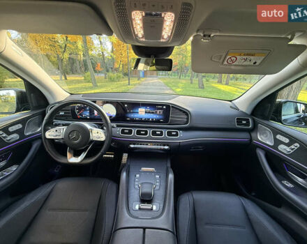 Мерседес ГЛЕ-Класс 2022 в Киеве на Automoto.ua Черный Мерседес ГЛЕ-Класс, объемом двигателя 2.93 л и пробегом 78 тыс. км за 80000 $, фото 4 на Automoto.ua