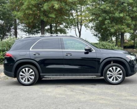 Черный Мерседес ГЛЕ-Класс, объемом двигателя 2 л и пробегом 27 тыс. км за 67000 $, фото 2 на Automoto.ua