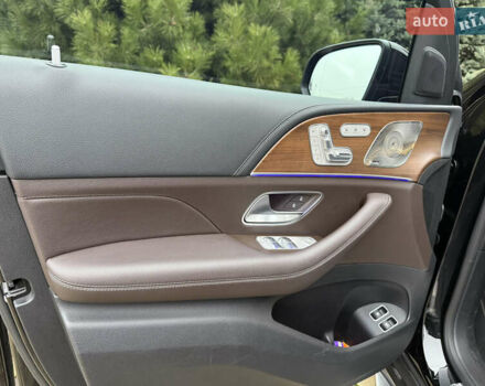 Черный Мерседес ГЛЕ-Класс, объемом двигателя 1.99 л и пробегом 32 тыс. км за 78999 $, фото 31 на Automoto.ua