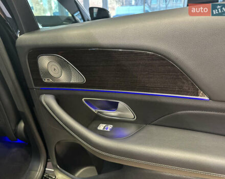 Черный Мерседес ГЛЕ-Класс, объемом двигателя 2 л и пробегом 117 тыс. км за 76500 $, фото 57 на Automoto.ua