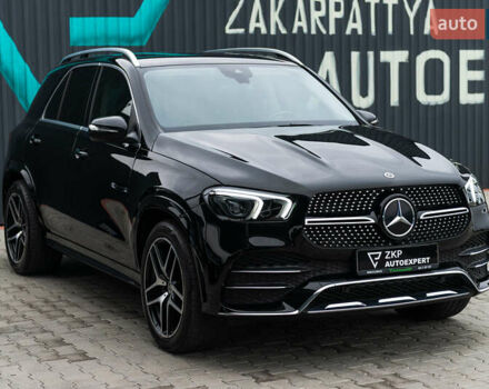 Черный Мерседес ГЛЕ-Класс, объемом двигателя 1.95 л и пробегом 39 тыс. км за 75000 $, фото 3 на Automoto.ua