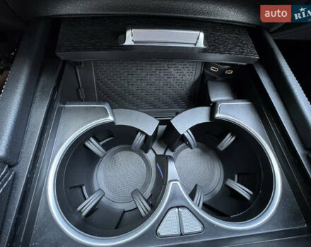 Черный Мерседес ГЛЕ-Класс, объемом двигателя 1.99 л и пробегом 43 тыс. км за 89999 $, фото 64 на Automoto.ua