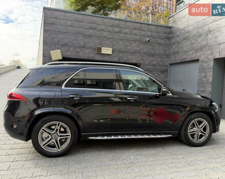 Черный Мерседес ГЛЕ-Класс, объемом двигателя 1.99 л и пробегом 48 тыс. км за 77500 $, фото 30 на Automoto.ua
