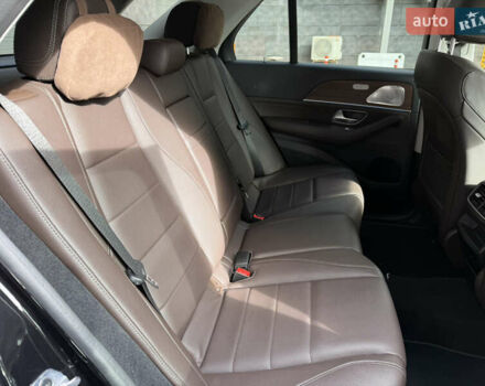 Черный Мерседес ГЛЕ-Класс, объемом двигателя 1.99 л и пробегом 48 тыс. км за 77500 $, фото 42 на Automoto.ua