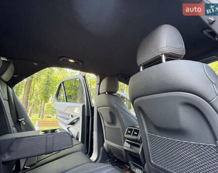 Черный Мерседес ГЛЕ-Класс, объемом двигателя 1.99 л и пробегом 43 тыс. км за 89999 $, фото 134 на Automoto.ua