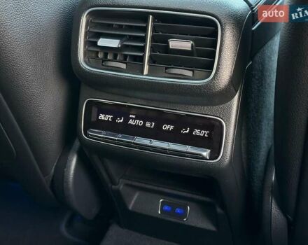 Черный Мерседес ГЛЕ-Класс, объемом двигателя 2.99 л и пробегом 75 тыс. км за 98888 $, фото 90 на Automoto.ua