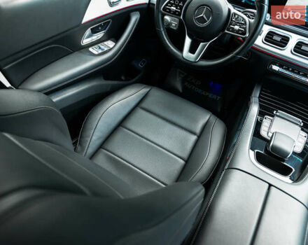 Черный Мерседес ГЛЕ-Класс, объемом двигателя 1.95 л и пробегом 39 тыс. км за 75000 $, фото 35 на Automoto.ua