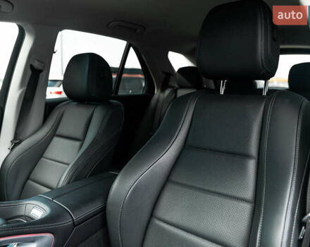 Черный Мерседес ГЛЕ-Класс, объемом двигателя 1.95 л и пробегом 39 тыс. км за 75000 $, фото 27 на Automoto.ua