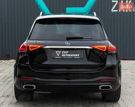 Черный Мерседес ГЛЕ-Класс, объемом двигателя 1.95 л и пробегом 39 тыс. км за 75000 $, фото 8 на Automoto.ua