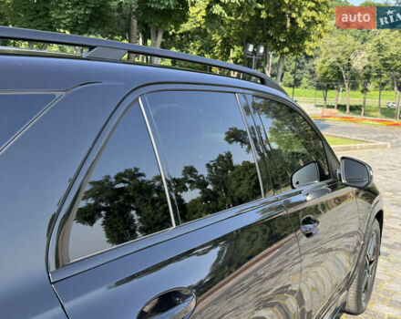 Черный Мерседес ГЛЕ-Класс, объемом двигателя 1.99 л и пробегом 43 тыс. км за 89999 $, фото 145 на Automoto.ua