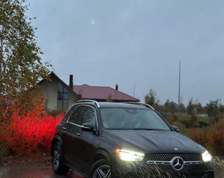 Черный Мерседес ГЛЕ-Класс, объемом двигателя 1.99 л и пробегом 3 тыс. км за 95000 $, фото 2 на Automoto.ua
