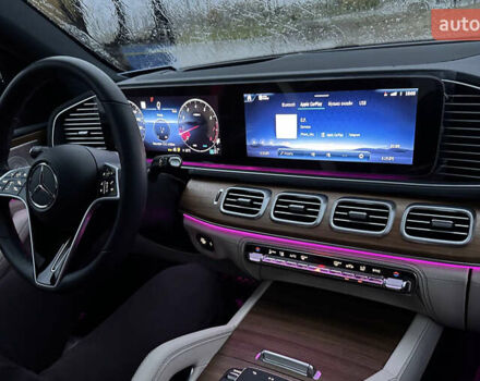 Черный Мерседес ГЛЕ-Класс, объемом двигателя 1.99 л и пробегом 3 тыс. км за 95000 $, фото 3 на Automoto.ua