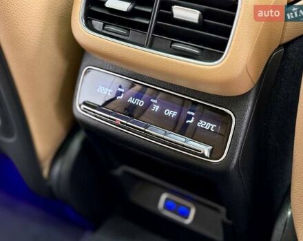 Черный Мерседес ГЛЕ-Класс, объемом двигателя 2.99 л и пробегом 1 тыс. км за 146900 $, фото 56 на Automoto.ua