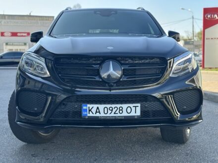 Мерседес ГЛЕ-Класс 2015 в Киеве на Automoto.ua Черный Мерседес ГЛЕ-Класс, объемом двигателя 3.5 л и пробегом 129 тыс. км за 25500 $, фото 1 на Automoto.ua