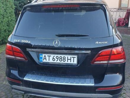 Мерседес ГЛЕ-Клас 2015 у Івано-Франківську на Automoto.ua Чорний Мерседес ГЛЕ-Клас, об'ємом двигуна 2.14 л та пробігом 216 тис. км за 19990 $, фото 1 на Automoto.ua