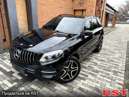 Черный Мерседес ГЛЕ-Класс, объемом двигателя 2.2 л и пробегом 152 тыс. км за 29900 $, фото 1 на Automoto.ua