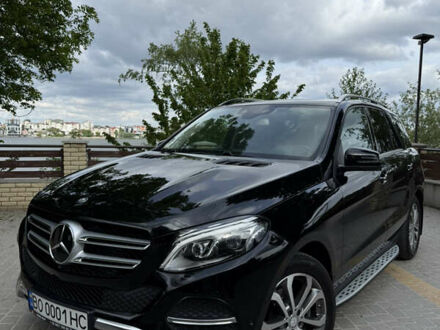 Мерседес ГЛЕ-Класс 2015 в Тернополе на Automoto.ua Черный Мерседес ГЛЕ-Класс, объемом двигателя 2.99 л и пробегом 198 тыс. км за 32000 $, фото 1 на Automoto.ua