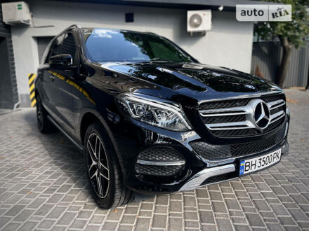 Черный Мерседес ГЛЕ-Класс, объемом двигателя 3 л и пробегом 36 тыс. км за 26000 $, фото 1 на Automoto.ua