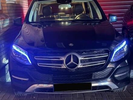 Черный Мерседес ГЛЕ-Класс, объемом двигателя 2.14 л и пробегом 116 тыс. км за 37000 $, фото 1 на Automoto.ua