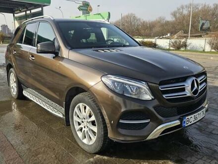 Черный Мерседес ГЛЕ-Класс, объемом двигателя 2.14 л и пробегом 288 тыс. км за 30900 $, фото 1 на Automoto.ua