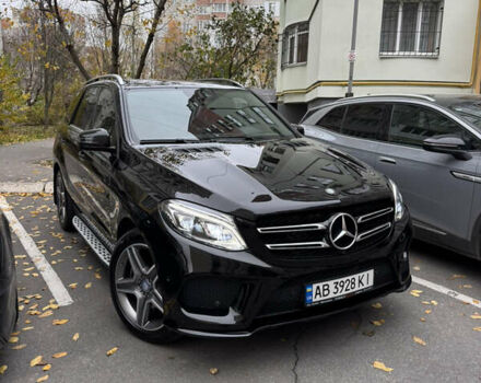 Черный Мерседес ГЛЕ-Класс, объемом двигателя 2.99 л и пробегом 170 тыс. км за 45000 $, фото 1 на Automoto.ua