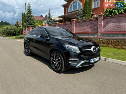 Мерседес ГЛЕ-Класс 2019 в Киеве на Automoto.ua Черный Мерседес ГЛЕ-Класс, объемом двигателя 3 л и пробегом 145 тыс. км за 44500 $, фото 1 на Automoto.ua