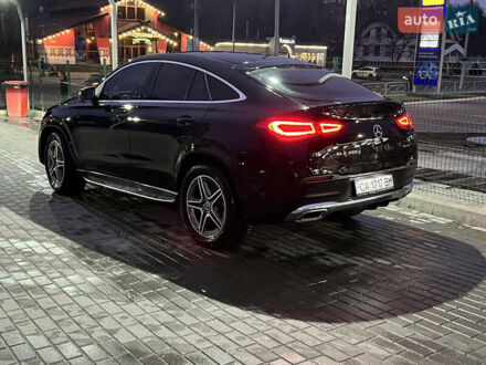 Мерседес ГЛЕ-Класс 2020 в Черкассах на Automoto.ua Черный Мерседес ГЛЕ-Класс, объемом двигателя 2.93 л и пробегом 53 тыс. км за 74200 $, фото 1 на Automoto.ua