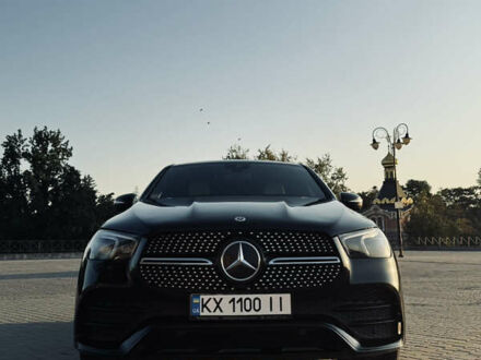 Мерседес ГЛЕ-Клас 2022 у Харкові на Automoto.ua Чорний Мерседес ГЛЕ-Клас, об'ємом двигуна 1.95 л та пробігом 67 тис. км за 71999 $, фото 1 на Automoto.ua