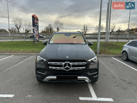 Черный Мерседес ГЛЕ-Класс, объемом двигателя 2 л и пробегом 28 тыс. км за 92500 $, фото 1 на Automoto.ua