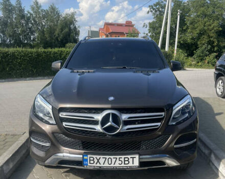 Мерседес ГЛЕ-Класс 2015 в Хмельницком на Automoto.ua Коричневый Мерседес ГЛЕ-Класс, объемом двигателя 2.2 л и пробегом 250 тыс. км за 31000 $, фото 9 на Automoto.ua