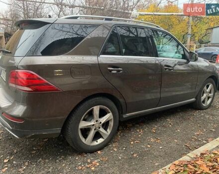 Коричневий Мерседес ГЛЕ-Клас, об'ємом двигуна 2.14 л та пробігом 198 тис. км за 33750 $, фото 3 на Automoto.ua