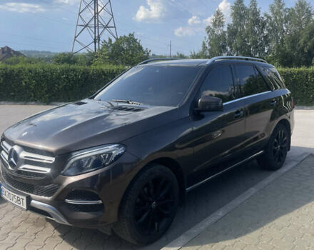 Мерседес ГЛЕ-Класс 2015 в Хмельницком на Automoto.ua Коричневый Мерседес ГЛЕ-Класс, объемом двигателя 2.2 л и пробегом 250 тыс. км за 31000 $, фото 11 на Automoto.ua