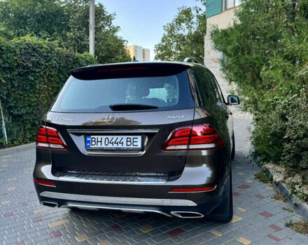 Коричневый Мерседес ГЛЕ-Класс, объемом двигателя 2.14 л и пробегом 150 тыс. км за 28000 $, фото 2 на Automoto.ua