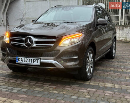Коричневый Мерседес ГЛЕ-Класс, объемом двигателя 2.99 л и пробегом 235 тыс. км за 29000 $, фото 2 на Automoto.ua