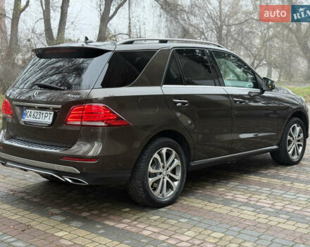 Коричневый Мерседес ГЛЕ-Класс, объемом двигателя 2.99 л и пробегом 235 тыс. км за 29000 $, фото 11 на Automoto.ua