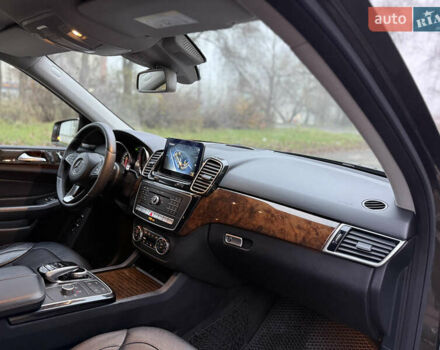 Коричневый Мерседес ГЛЕ-Класс, объемом двигателя 2.99 л и пробегом 235 тыс. км за 29000 $, фото 19 на Automoto.ua