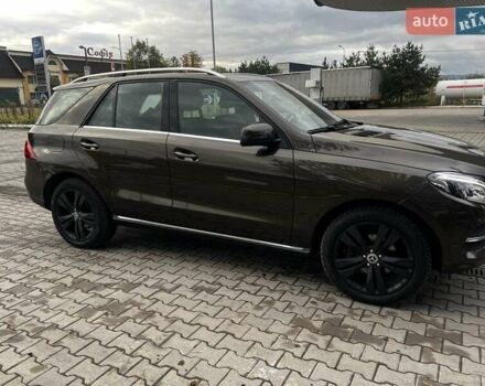 Коричневый Мерседес ГЛЕ-Класс, объемом двигателя 2.99 л и пробегом 170 тыс. км за 31500 $, фото 1 на Automoto.ua