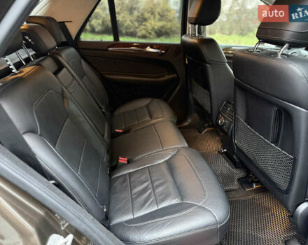 Коричневый Мерседес ГЛЕ-Класс, объемом двигателя 2.99 л и пробегом 235 тыс. км за 29000 $, фото 25 на Automoto.ua