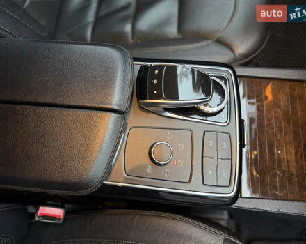 Коричневый Мерседес ГЛЕ-Класс, объемом двигателя 2.99 л и пробегом 235 тыс. км за 29000 $, фото 20 на Automoto.ua