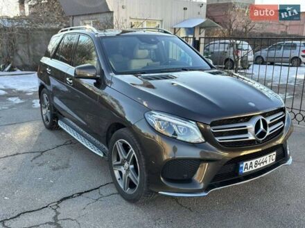 Мерседес ГЛЕ-Класс 2015 в Запорожье на Automoto.ua Коричневый Мерседес ГЛЕ-Класс, объемом двигателя 3 л и пробегом 175 тыс. км за 29900 $, фото 1 на Automoto.ua