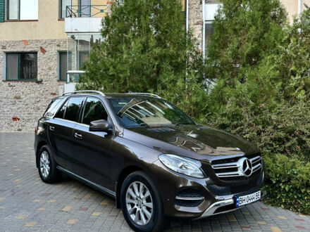Мерседес ГЛЕ-Класс 2015 в Одессе на Automoto.ua Коричневый Мерседес ГЛЕ-Класс, объемом двигателя 2.14 л и пробегом 150 тыс. км за 28000 $, фото 1 на Automoto.ua