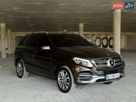 Мерседес ГЛЕ-Класс 2016 в Тернополе на Automoto.ua Коричневый Мерседес ГЛЕ-Класс, объемом двигателя 2.99 л и пробегом 289 тыс. км за 30899 $, фото 1 на Automoto.ua