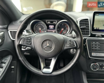 Червоний Мерседес ГЛЕ-Клас, об'ємом двигуна 2.99 л та пробігом 205 тис. км за 37800 $, фото 37 на Automoto.ua