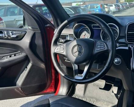 Красный Мерседес ГЛЕ-Класс, объемом двигателя 2.99 л и пробегом 214 тыс. км за 31000 $, фото 7 на Automoto.ua