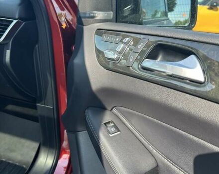 Красный Мерседес ГЛЕ-Класс, объемом двигателя 2.99 л и пробегом 214 тыс. км за 31000 $, фото 5 на Automoto.ua